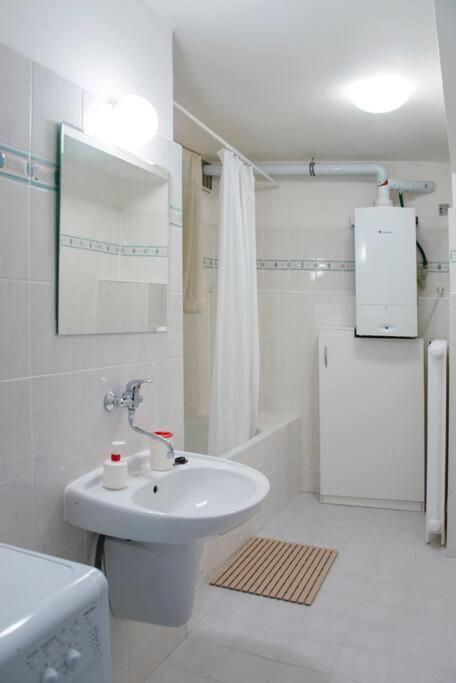 Dlouha Apartment 2Bd 布拉格 外观 照片