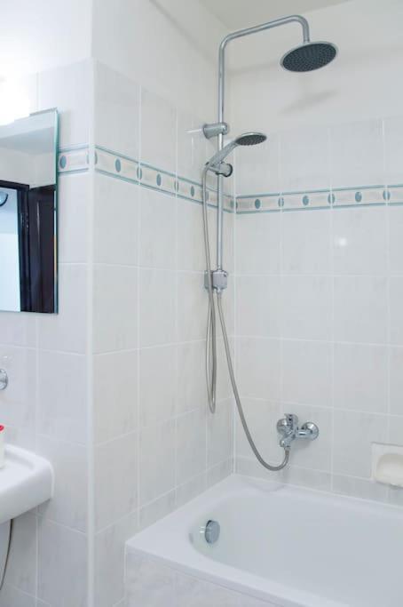 Dlouha Apartment 2Bd 布拉格 外观 照片